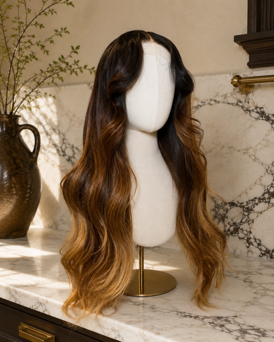 Topaz-22" Highlighted Wig (S)
